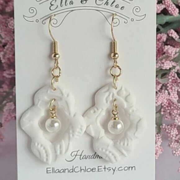 White Embossed Gold Plated Pearl Drop Lightweight Summer Bridal Dangle Earrings - Picture 5 of 6